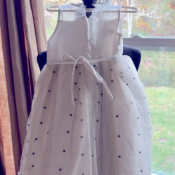 AMERICAN PRINCESS glittery off white  tulle dress with pearl accents - Picture 4 of 4
